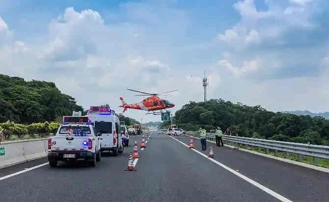 余庆高速公路汽车救援案例